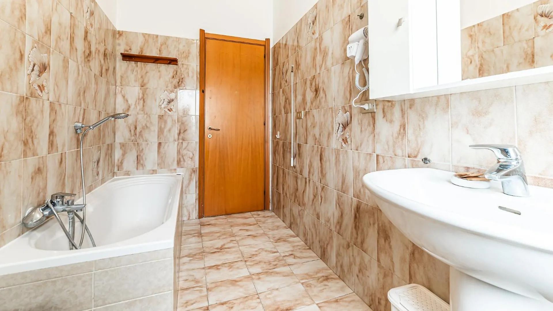 Anita'S Apartment - Cozy & Elegant Rome Italy